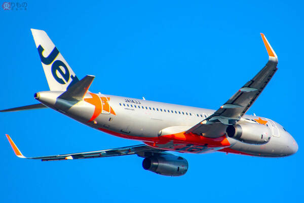 “ヤマトの貨物機”に何かを思い出す人続出 美容液のチューブ似？ 「魔女も乗ってそう」