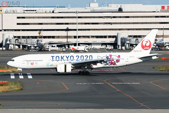 え、それで飛ばすの!? 元JAL「東京五輪特別機」が驚きの姿で“再就職” 2021年に退役の777