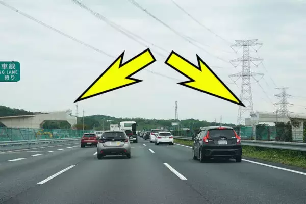 関越道の猛烈渋滞の終わりで「でっかい橋」を架けていたのですが… これが“渋滞撲滅のカギ”どういうことなのか？