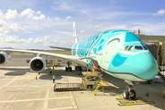 28か月ぶり復活のANA巨大機「A380」乗ってきた！ コロナ前とは色々違う機内 でも“珍席”や”らしさ”は健在