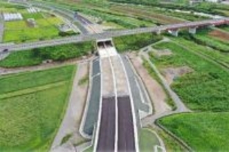 リニア山梨県駅に直結「新山梨環状道路」東部区間が一部開通 甲府南部の混雑緩和へ