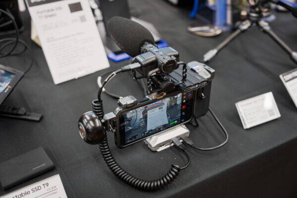 SNS時代にプロはどう映像を作るのか キヤノン／ニコン／パナソニック／Samsungの展示に見る「技術力」