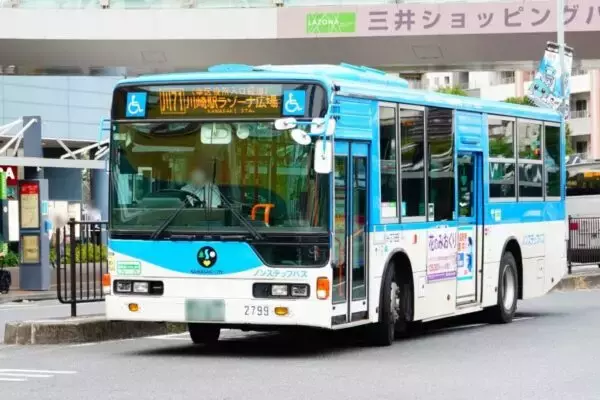 小田急「隣り合う2駅」の駅前広場ついに完成！ 川崎市バスが経路変更へ