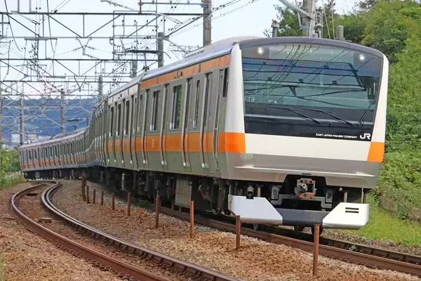 武蔵野線にE233系!? 側線探検イベントで「旅客列車として」入線 JR東日本