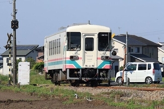 「三セクの優等生」20年ぶりの新型車両ついにデビュー！ 早くもあだ名は「アレ500形」 既存車両は全て置換えへ