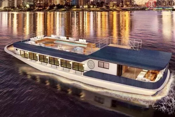 こ、これが「屋形船」!? 東京湾で“特別な1隻”が運航開始 まるで海に浮かぶ高級料亭 スカイデッキや足湯まで