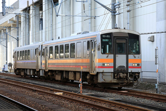 「列車の代わりに乗れて、しかも延伸するバス」今年も運行 赤字ローカル線の切り札 途中駅は“ほぼ通過”へ