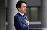 「「誇りに思う」小泉防衛相が絶賛！ 自衛官が高速道路で渋滞を解消するために故障車両に迅速対応」の画像1