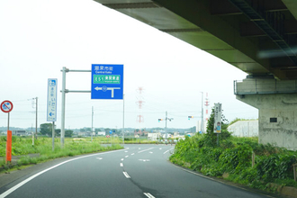 24年前に半分開通した関東の「国道バイパス」ついに完成形へ 新設区間は「高速の側道」に 中途半端な姿が変わる!?