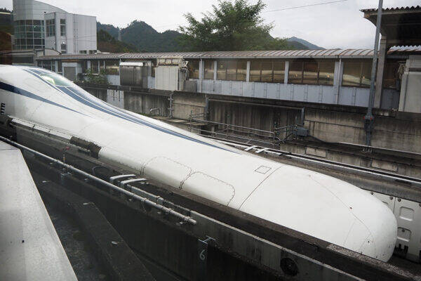 「在来線があまりに遠い新幹線駅」ついに着工へ 主要駅は“はるか彼方!?” 接続バスどうすべき？ リニア山梨県駅を歩く