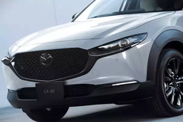 ディーゼル廃止→ハイブリッドに！ マツダ3＆CX-30 新エンジン搭載で一新！ 最安グレードは“昇格”