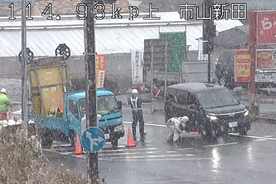 ノーマルタイヤだめ!! 関東で雪 箱根新道は除雪のため通行止めに