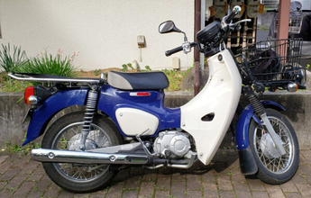 「俺が停めたんじゃない！」バイクを勝手に移動されて駐禁切られた！ 理不尽すぎる法律、弁護士さんどうなの？