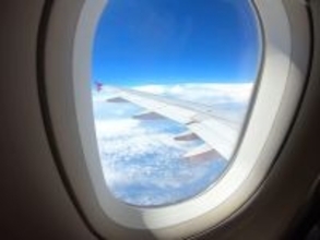 旅客機の「弱点」じつは窓だった!? 開発進む「窓なし機」メリット多数の理由とは