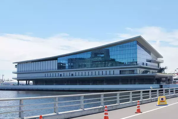 空前絶後の“20万トン級”が東京に!?「ディズニーの超巨大クルーズ船」日本導入の前に“お姉さん”が来日か 東京タワーよりデカい！