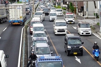 国道246号「渋滞の先頭」の交差点で対策完了 右折車線改良で流れ改善なるか 川崎