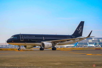 「狂った航空会社」スターフライヤーが面白すぎる“暴挙”に… こき下ろした張本人のTV番組を機内放映