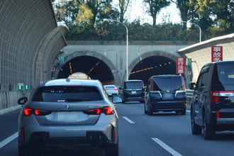 延伸用スペース？ いいえ「ランプをちょん切った跡」です――千葉の「慢性渋滞JCT」30年前の“大手術”の記憶 しかし解消されない“根本原因”