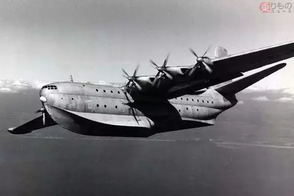 オール2階建て超巨大飛行艇「プリンセス」初飛行-1952.8.22 エンジンは驚異の10基