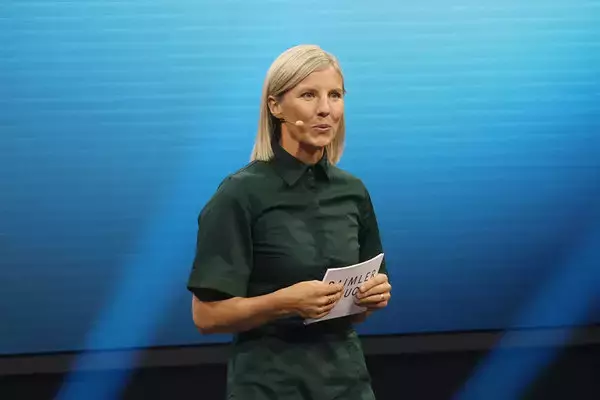 「「長距離輸送」もEVでいける！ メルセデス・ベンツのハイパワー大型EVトラック発表 日本導入の可能性も【IAA2022】」の画像