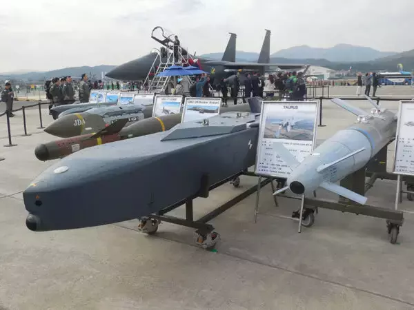 巡航ミサイルに「日本製エンジン」搭載へ!? その“現実味” ウクライナも熱望の破壊力