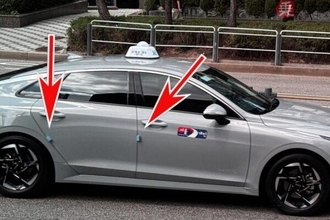 韓国の車についてる「ナゾのスポンジ」の正体……日本じゃちょっと考えられない？カーライフ文化比較「まだまだ知らないことも多いな」