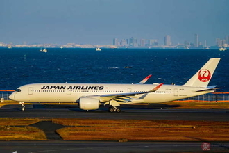 【3日更新】JAL機、海保機と衝突し羽田空港で炎上 現在わかっていること 2021年導入の新鋭機「A350-900」13号機が担当