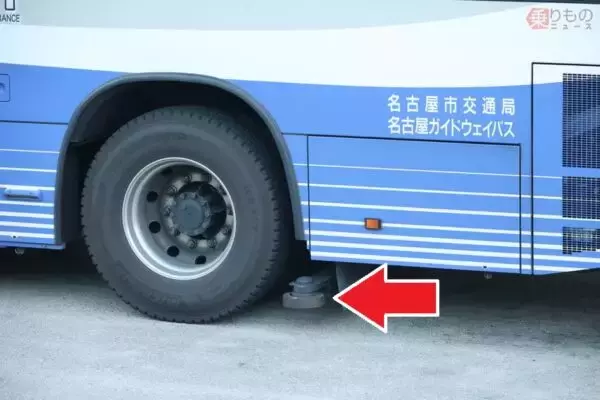 「日本唯一！「バス×鉄道」の激レア乗りもの間もなく終了か？ 利用者は多いのに…なぜ？」の画像