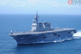 空母のような「巨大護衛艦」が爆速で熊本へ “海上物流拠点”となった様子が公開 ヘリ多数を同時に運用