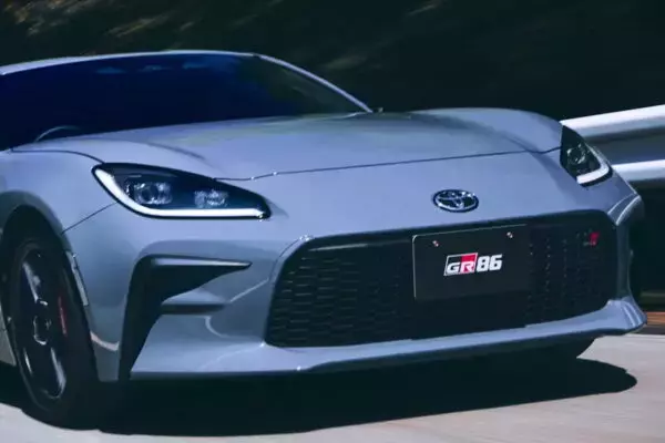 トヨタ「GR86」改良モデルが登場！ MTの仕上げ精度アップで“走りの味わい”徹底追求 価格は293.6万円から