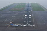 「滑走路のナゾ数字「34L」って何？「ABCD」「東西南北」じゃない理由 意外すぎる修正事情も」の画像1
