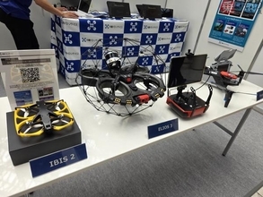 なぜ“下水道展”にドローンが？  最新鋭の点検技術を支える“必需品”