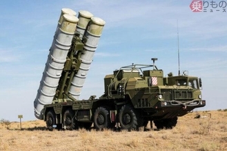 ウクライナ軍の「ドローン母艦」がロシア軍の「巨大なミサイル車両」を急襲  “攻撃の瞬間”を捉えた映像が公開