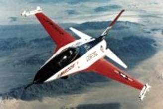 軽い・安い・強い！ F-16が「世界一売れた戦闘機」になった必然 初飛行から50年 愛称にまつわる苦心まで