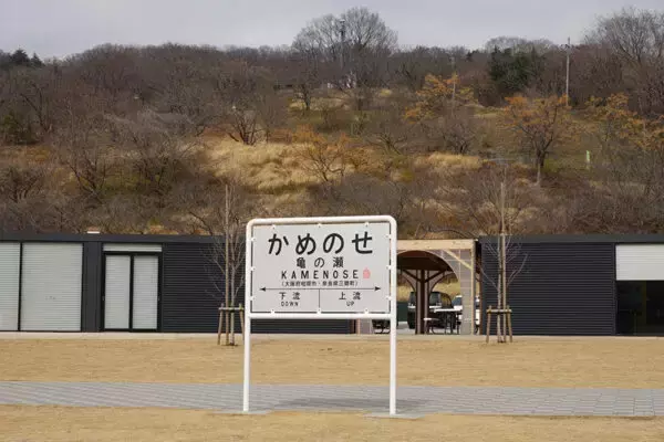 「134年前の鉄道トンネル」40年後に「地すべり」で埋もれ、「76年後に発見」され、無料公開←イマココ……あまりに異空間すぎた！