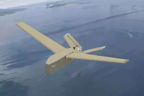 海自の射撃訓練に謎の「テープぐるぐる無人機」出現！ じつは業界注目の最先端ドローンかも？