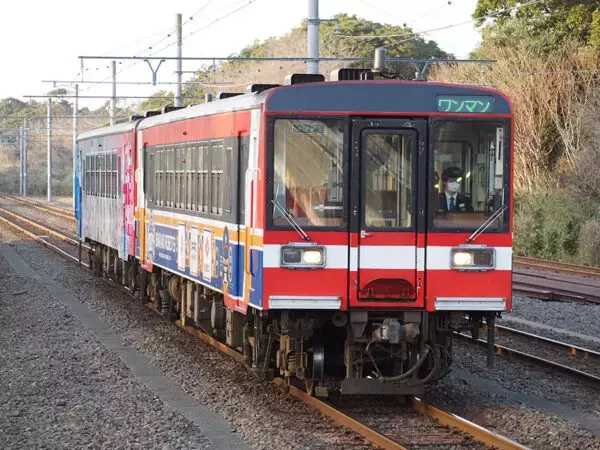 昭和生まれ41歳のディーゼルカーどうなる？ 「新型」登場から10年 開業時の車両の置換え計画「意外な展開」に!?