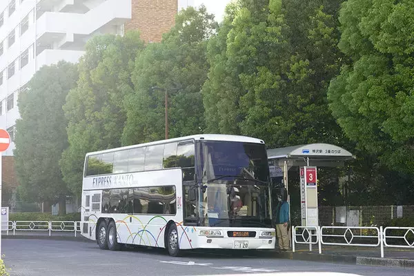 「なぜその駅に高速バス!? 不毛地帯「西武新宿線」に切り込んだ横浜シーパラ行き 勝機はあるのか」の画像