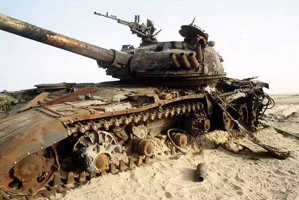 「「あれ…この戦車ヘンじゃない？」かつてソ連が作っていた“弱体化を施した”兵器とは 今もウクライナで？」の画像