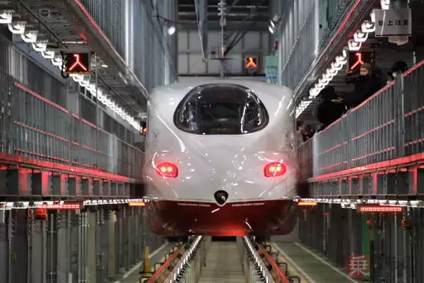 西九州新幹線の拠点「大村車両基地」完成 やや小規模もポテンシャル高？ N700S「かもめ」も歓迎