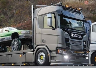 デコトラにあらず！ 新たなドレスアップ「ユーロ・スタイル」とは？ 運送会社「イメージ変えたい」