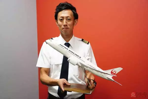 「「海外空港のJAL整備士」国内とは働き方が全然違う！ かなりマルチ、いや総力戦なその実態」の画像