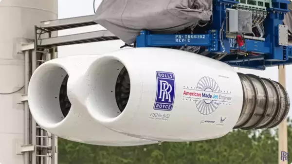 「「100年乗っても大丈夫！」なぜB-52はこれほど長寿機に？ 納得の理由とは もうすで70年も現役！」の画像