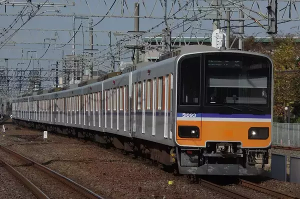 何これ？東武東上線「ふじみ野駅」に奇抜なトイレ出現 中はどうなってるのか