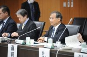 「誰が漏らしているのか」「極めて遺憾」自賠責の引上げが毎回“事前にバレる”問題 審議会は“報道の後追い” 問われる公正性