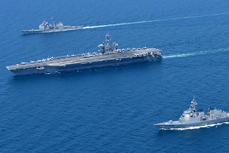 空母「エイブラハム・リンカーン」の姿も 日本海で日米共同訓練 F-35やF-2も参加