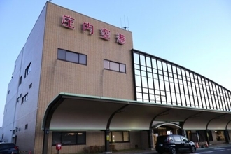 「えっ、庄内に台湾便!?」好調インバウンドの波に乗れない“幻の海外路線” ローカル空港の復活を阻む“定期便化の壁”とは