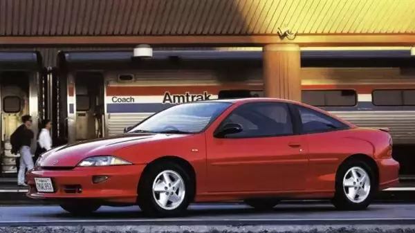 トランプ大統領に知って欲しい！ トヨタパワー使っても売れなかったアメ車たち「非関税障壁のせいにしないで」