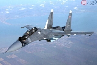 ロシア軍の戦闘機が「地上に激突」 墜落の瞬間を捉えた映像が拡散、巨大な火の玉が立ち上がる