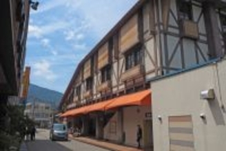 スイッチバック2回／県都は素通り／残っているのが奇跡!? ナゾの「激レア特急」が面白すぎる！ 存続には黄信号